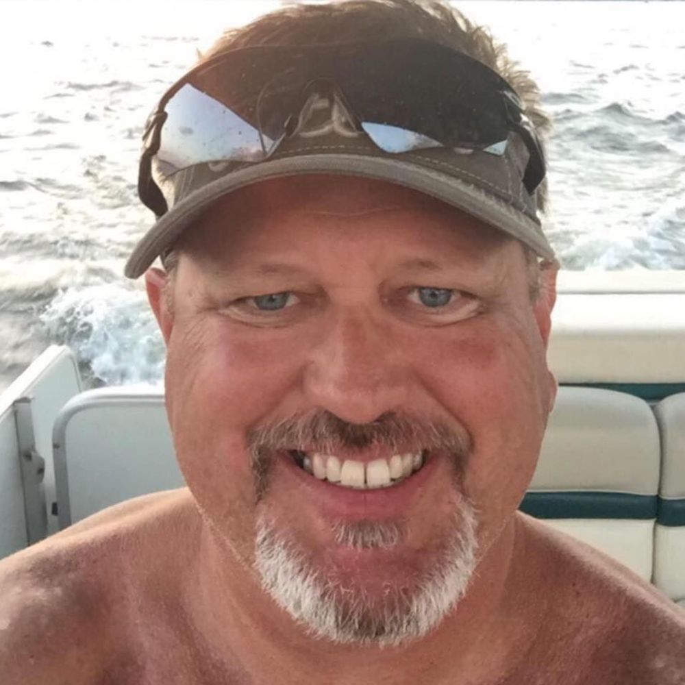 Meet your Posher, Bobby